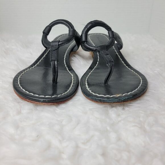 Bernardo Matrix Womens Size 8.5 Mini Wedge  Black Leather Thong Sandals - Picture 2 of 9
